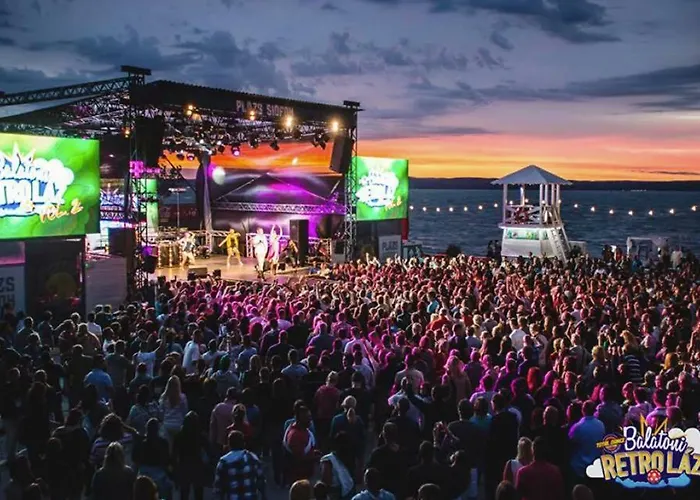 3 Szobas Fahaz Nyaralo